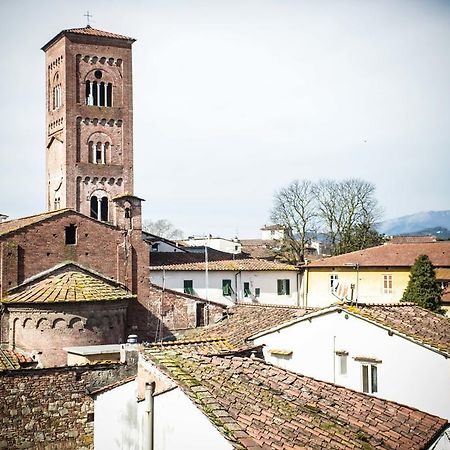 Il Rifugio Degli Innamorati...Di Lucca Exteriör bild